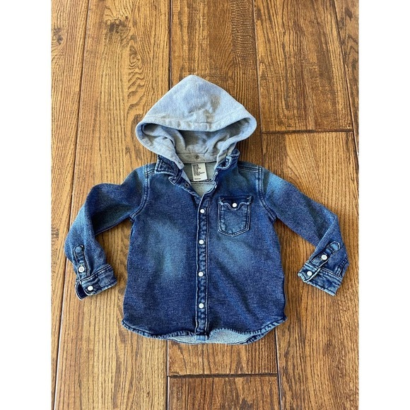 H&M Other - H&M Gray Hoodie Chambray
